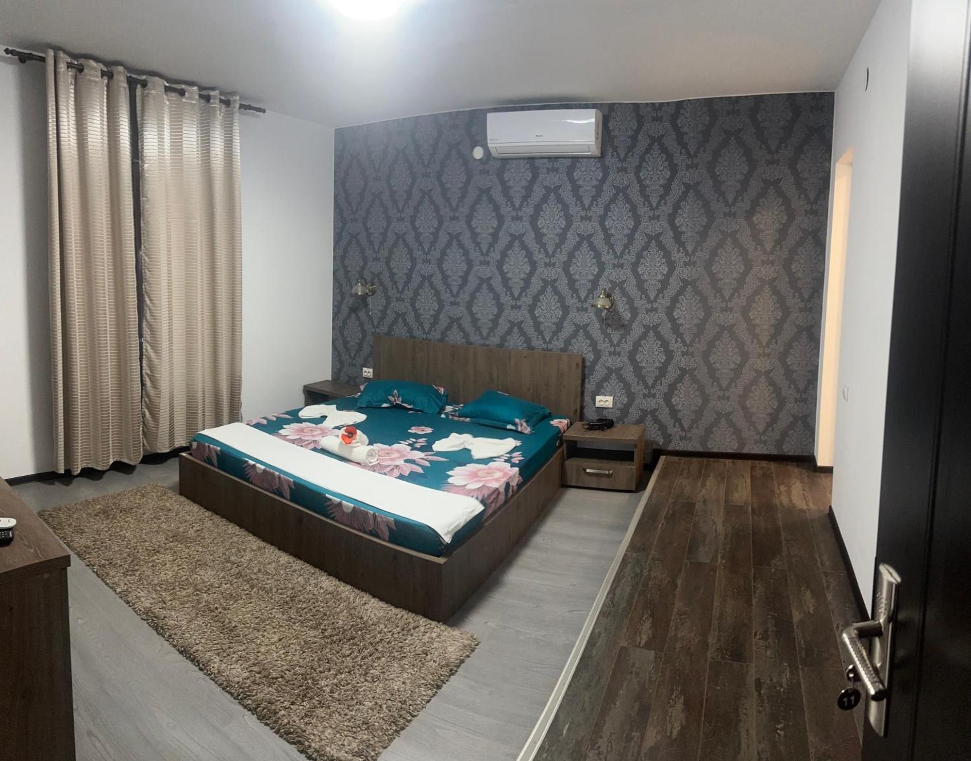 Casa Clau Hotel Orşova Eksteriør billede